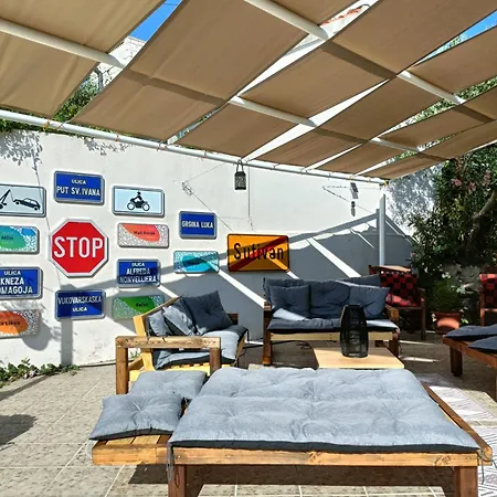 Agava Ξενοδοχείο με διαμερίσματα 4*