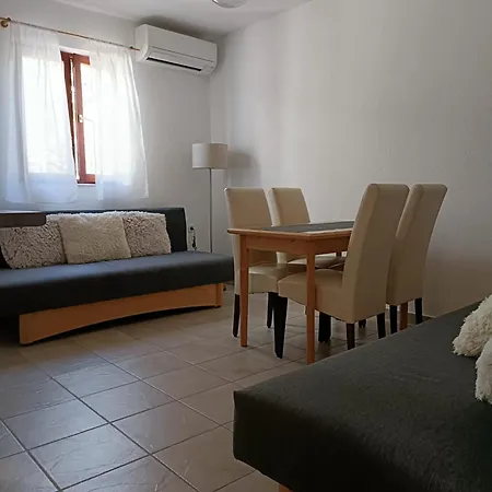 Hotel apartamentowy Agava Sutivan