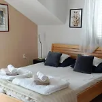 Hotel apartamentowy Agava 4*